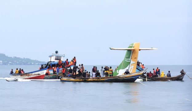 euuhjw_tanzania_air_crash_x974.jpg