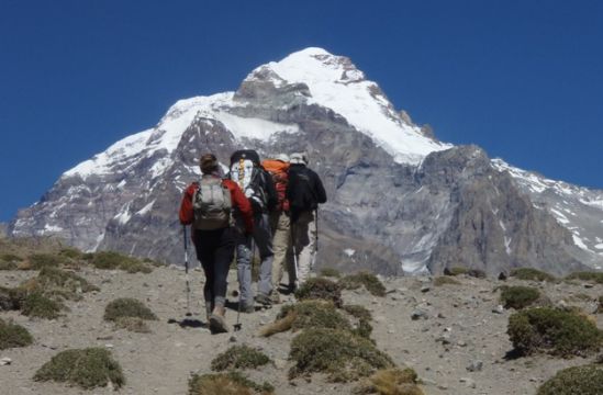 trekking-cara-este-de-aconcagua-a-plaza-argentina411.jpg